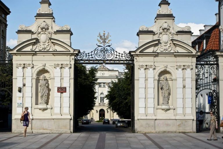 4-1-2020/warsaw-university-768x511-56.jpg